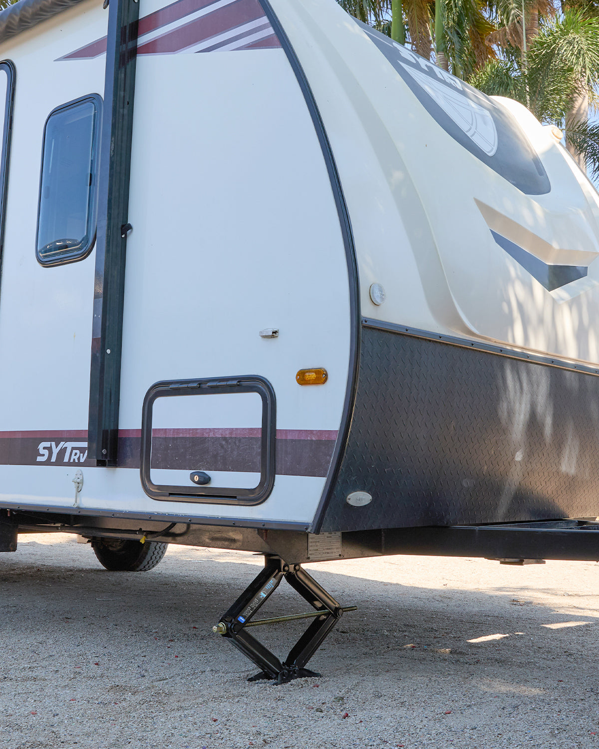 RV Stabilizer Leveling Scissor Jacks, 7500lbs 24 inch